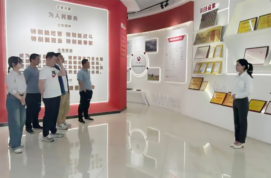 南昌市政建設(shè)集團開展“重溫奮斗史，啟航新征程”企業(yè)展廳講解活動